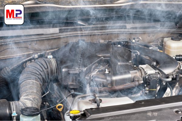 Nguyên nhân nào dẫn đến động cơ ô tô bị quá nhiệt?