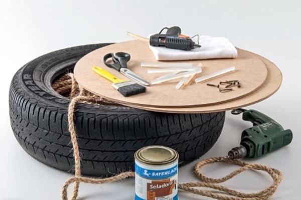 Cách Chọn Lốp Ô Tô Phù Hợp Để Làm Bàn Ghế